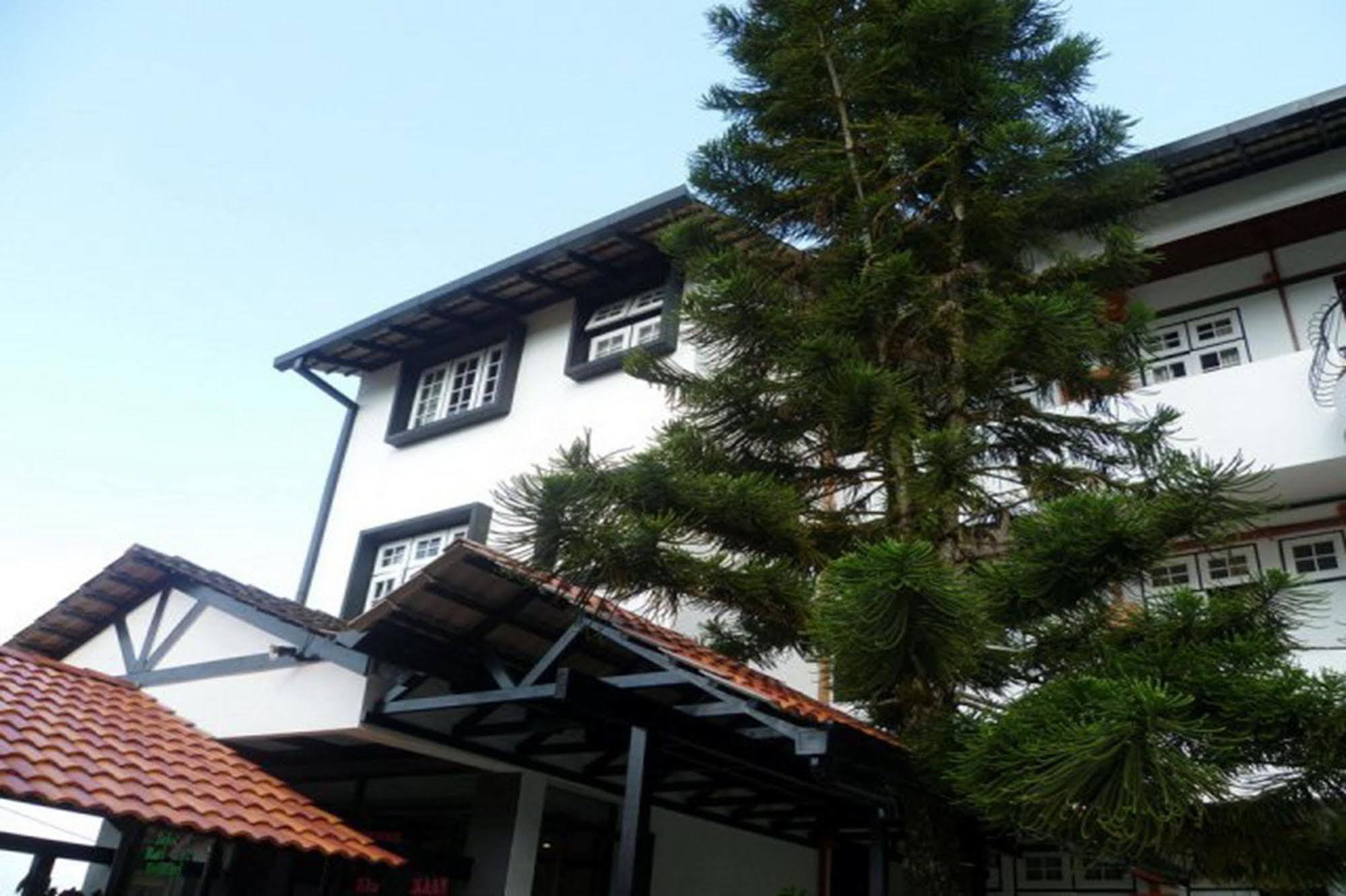Country Lodge Resort Brinchang Exteriör bild