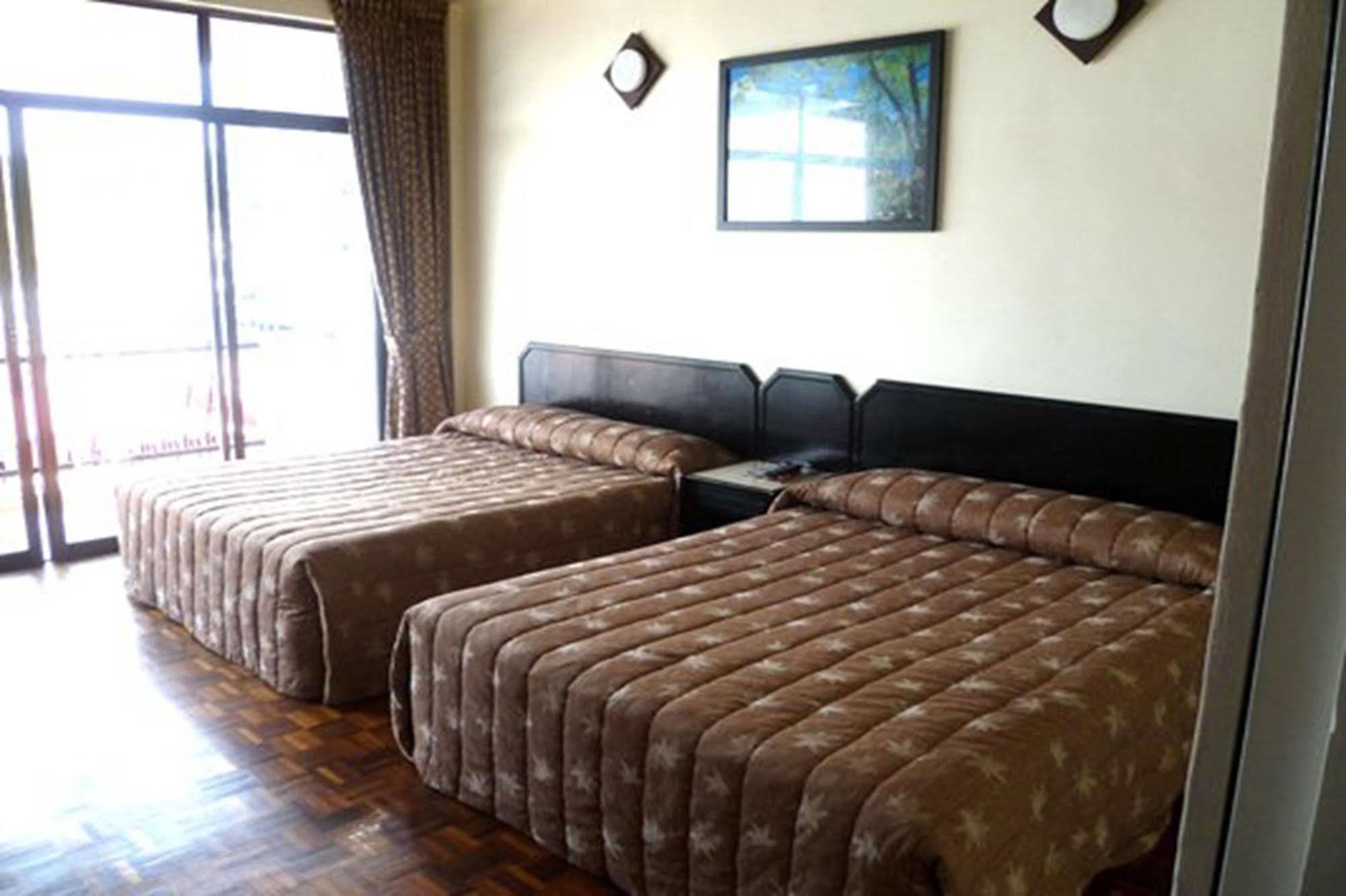 Country Lodge Resort Brinchang Exteriör bild